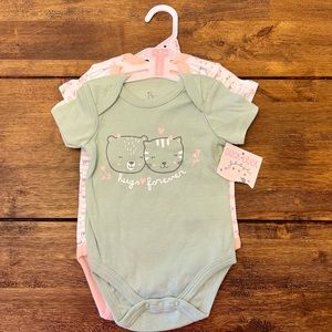 3-pack of bodysuits/onesies - 3-6 months